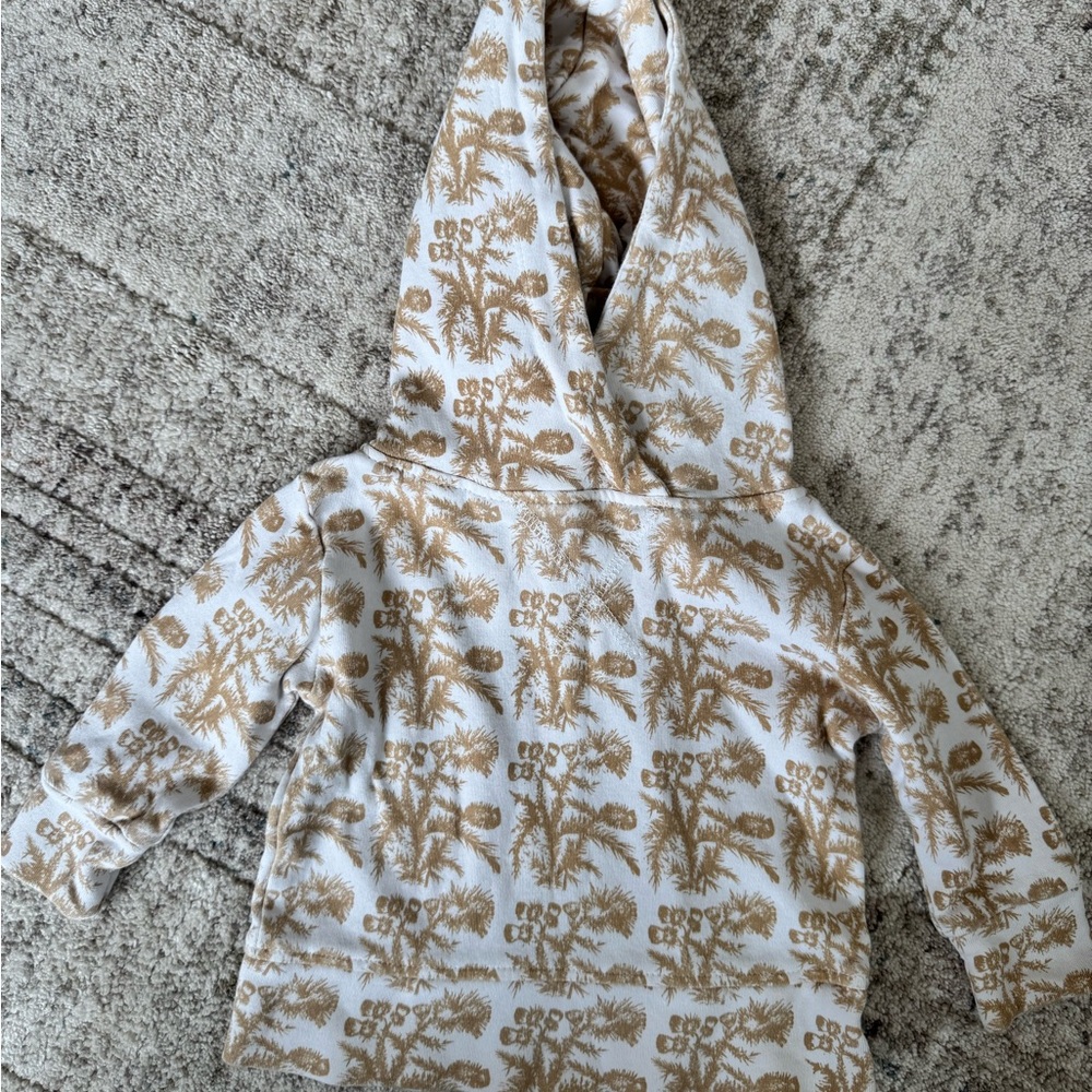 Kate Quinn Kids Hoodie in Cream with Tan Palm Print
